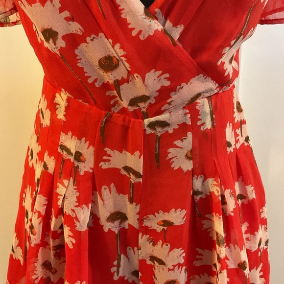 🤎 Urban Outfitters Lula Floral Surplice Romper - Picture 8 of 9